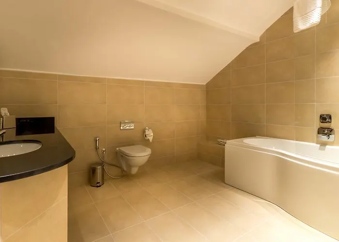 Апартаменти Mansio Basinghall