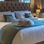 佩星和尔套房公寓 公寓 *