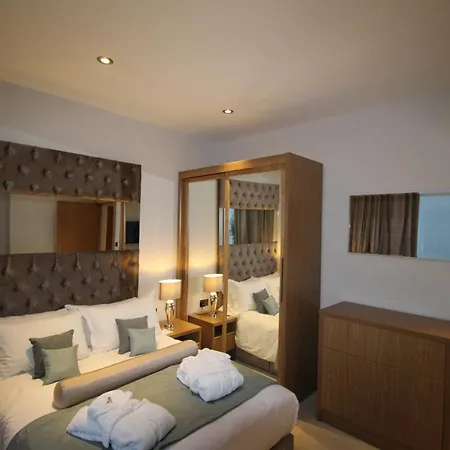 Апартаменты Mansio Basinghall *