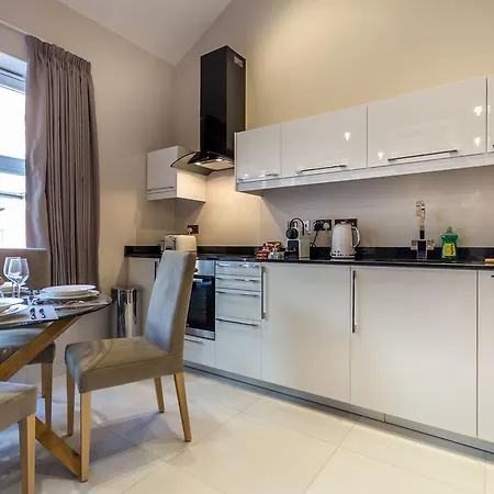 Mansio Basinghall * Leeds (West Yorkshire)